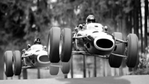 thumbnail_1280_720_1451231562-1963.nurburgring.historia.01.jpg
